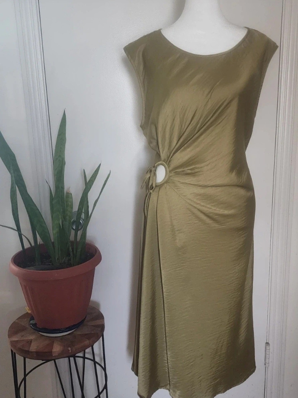Olive Green Side-Ring Midi Dress